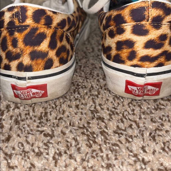 Vans Leopard Era Sneaker - Picture 5 of 8